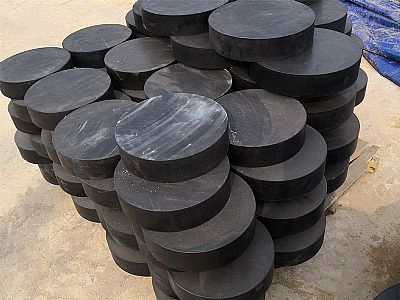渝水区板式橡胶支座由若干层橡胶片与薄钢板经加压硫化